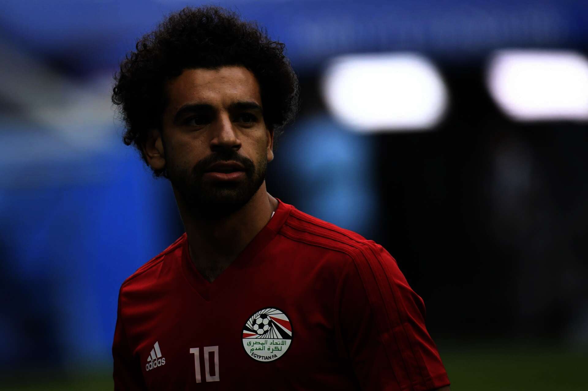 محمد صلاح يعرب عن اعتزازه بتمثيل منتخب مصر على مدار 10 سنوات