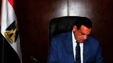 محافظ البحيرة... إحالة 13 من العاملين بالوحدة المحلية بإيتاي البارود للتحقيق .